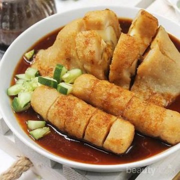 6 Tempat Makan Pempek Khas Palembang di Jakarta, Rasanya Bikin Nagih!
