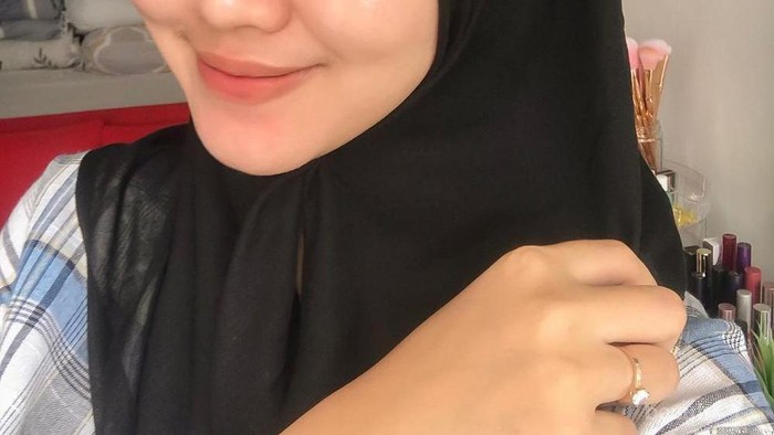 Viral, Peeling Murah Ini Buat Wajah Glowing Seketika