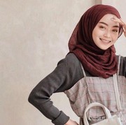 [FORUM] Pake hijab tapi masih kelihatan rambutnya.....
