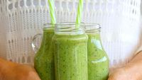 [RESEP] Spinach And Apples Smoothies, Bagus Untuk Detoks