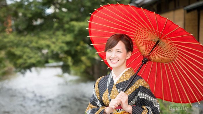 Menarik, Ini 7 Produk Perawatan Kulit Jepang Terbaik