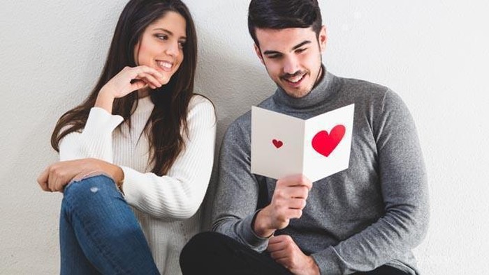 Sebelum Nikah, 7 Hal Ini Perlu Kamu Bahas dengan Pasangan