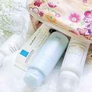 [FORUM] Selain Moisturizer dan Serum, skincare apa sih yang kalian wajib bawa waktu traveling?