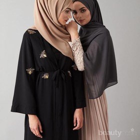 Kamu Hijabers Pemula? Ini Deretan Warna Hijab yang Wajib Kamu Punya