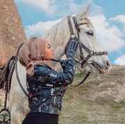 Sering Bikin Iri Warganet, Dari Mana Sumber Kekayaan Rachel Vennya?