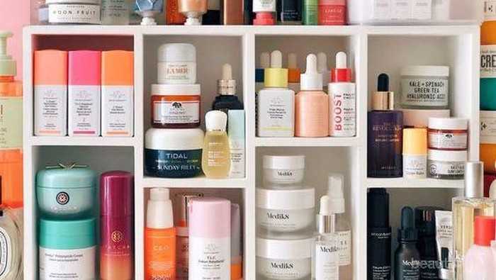 Jangan Salah! Ini Urutan Skincare yang Wajib Dipakai Malam Hari