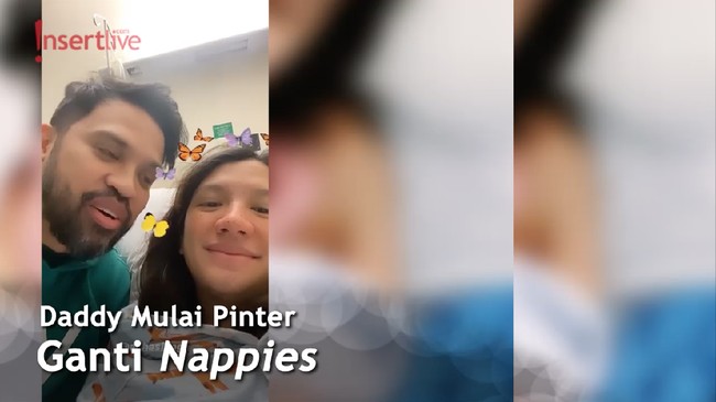 Acha Sinaga Melahirkan Anak Pertama, Suami Sudah Terampil Ganti Popok