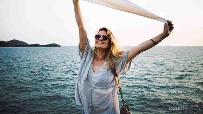 Kamu Ingin Tetap Sehat Selama Liburan? Yuk Lakukan Tips Berikut Ladies Kamu Ingin Tetap Sehat Selama Liburan? Yuk Lakukan Tips Berikut Ladies