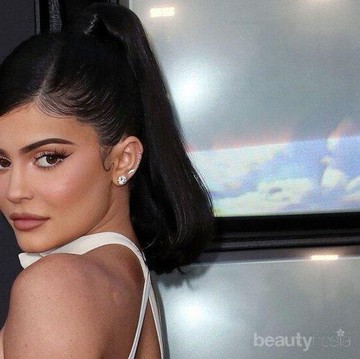 img-title Tipe Lelaki Kylie Jenner Dilihat dari Mantan Kekasihnya, seperti Apa Sih?