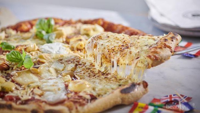 Happy Cheese Pizza Day! Yuk, Buat Kreasi Pizza Keju Enak Sendiri di Rumah