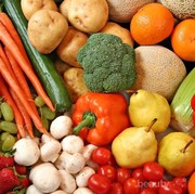 Lindungi Kulit dari Polusi dengan Konsumsi 7 Makanan Ini