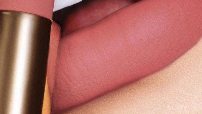 Serba-serbi Lipstik Nude Terbaik untuk Setiap Warna Kulit