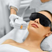 Sebelum Laser Wajah, Cari Tahu Dulu Jenis-jenisnya untuk Menghilangkan Bekas Jerawat