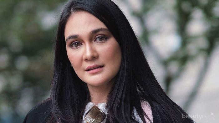 Cantik dan Ceria, Begini Potret Luna Maya Liburan ke Jepang