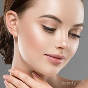 Mengandung AHA, Skincare Korea Ini Bisa Buat Wajah Moist dan Glowing
