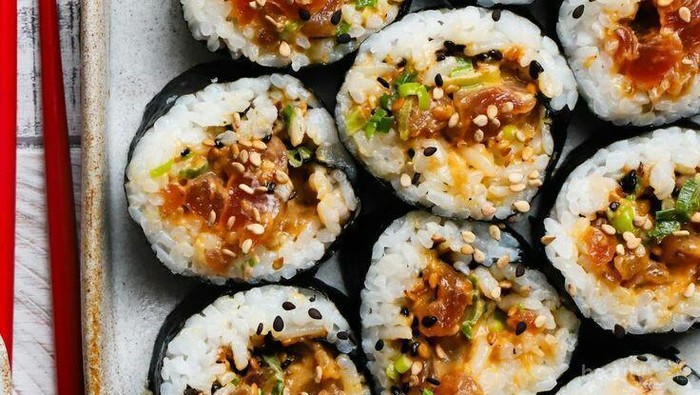 Sushi Memang Enak, Tapi Apakah Baik bagi Kesehatan?