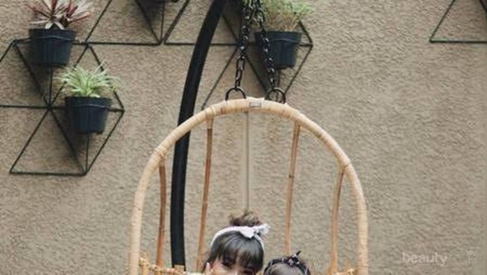 Kompak! Intip Fashion Gisel dan Gempi yang Bisa Jadi Inspirasi