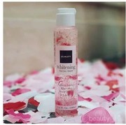 Selain Mencerahkan, Scarlett Whitening Facial Wash Punya 5 Manfaat Lain untuk Wajah!