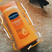 [FORUM] Pakai body lotion bagusnya di seluruh tubuh atau di tangan aja ya?