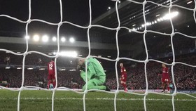Adrian Buat Liverpool Tersingkir dari Liga Champions