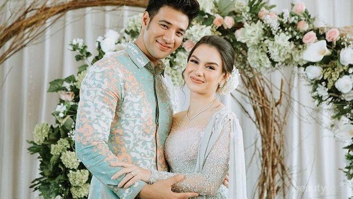 Kisah Perjalanan Cinta Ammar - Irish, dari PDKT Sampai Hamil Bayi Kembar