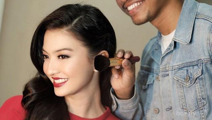 Beken di Kalangan Selebritis, Makeup Artist Bubah Alfian Jadi Langganan 6 Artis Ini