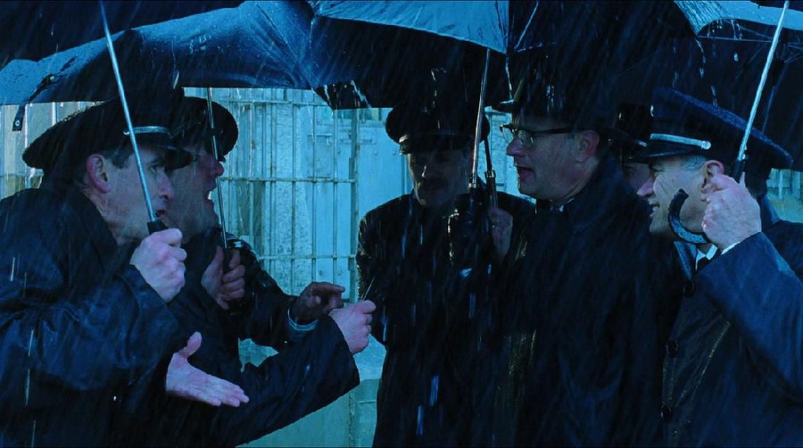 Catch Me If You Can Deretan film terbaik yang pernah diperankan Tom Hanks sebelum akhirnya positif terjangkit virus Corona.