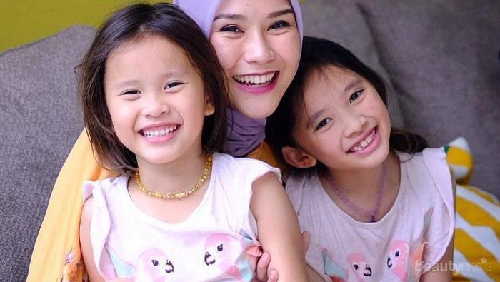 Mengenal dan Mengatasi Alergi Kucing dari Pengalaman Zaskia Adya Mecca