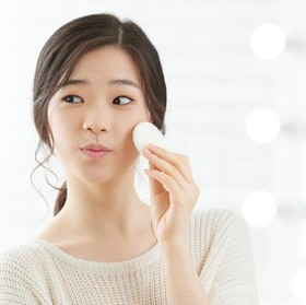 Facial Essence High-End Terbaik untuk Mencerahkan dan Mengencangkan Kulit