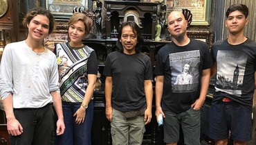 Ada Apa Maia Estianty Datangi Rumah Ahmad Dhani?