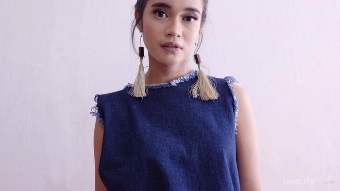 Tips Makeup untuk Kulit Sawo Matang Seperti Audrey Tapiheru