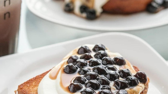 5 Tempat Makanan dan Minuman Olahan Boba yang Unik, Coba Yuk!