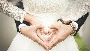 Bingung Kurang Budget? Coba Tips Menabung untuk Menikah di Usia 25 Tahun Ini!