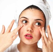 5 Produk Retinol Terbaik yang Ampuh Atasi Garis Halus di Bawah Mata