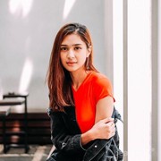 5 Wajah Bare Face Mikha Tambayong, Tetap Cantik Tanpa Makeup