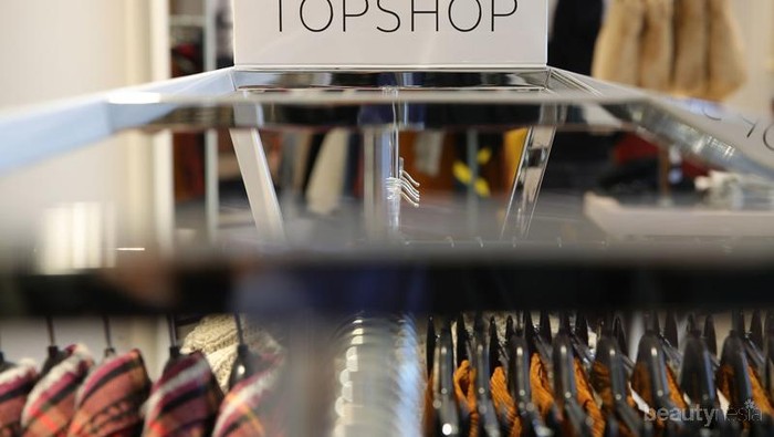 Hampir Bangkrut, Topshop Tutup Semua Gerai di Amerika