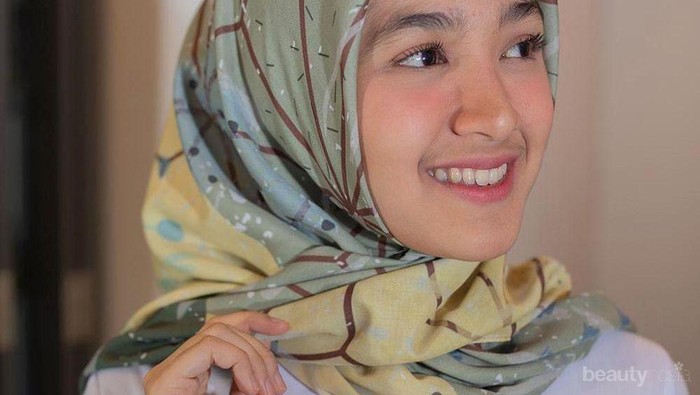 Potret Cantik dan Manis Artis Cut Syifa dalam Balutan Hijab
