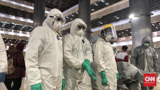 Ketika China sudah mulai bisa menjinakkan virus corona, negara-negara lain di dunia justru tengah berjuang keras melawan Covid-19.