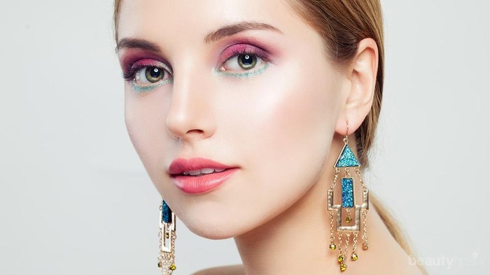Upgrade Penampilanmu dengan 4 Tren Makeup yang Populer di Instagram