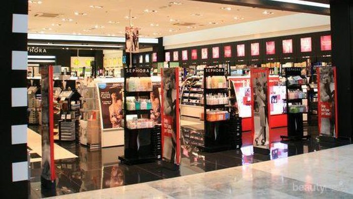 9 Highlighter Terbaru di Sephora yang Bikin Wajah Berkilau, Beauty Entusiast Wajib Punya!