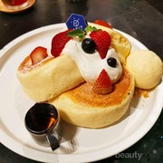 Hadir di Jakarta, 5 Fluffy Pancake Jepang Ini Terkenal Lembut dan Meleleh di Mulut!