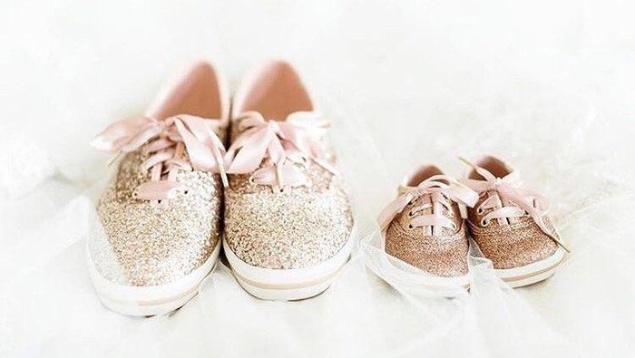 Intip Kolaborasi Sneakers Terbaru Keds X Kate Spade NY yang Bertabur Sequins Warna Warni