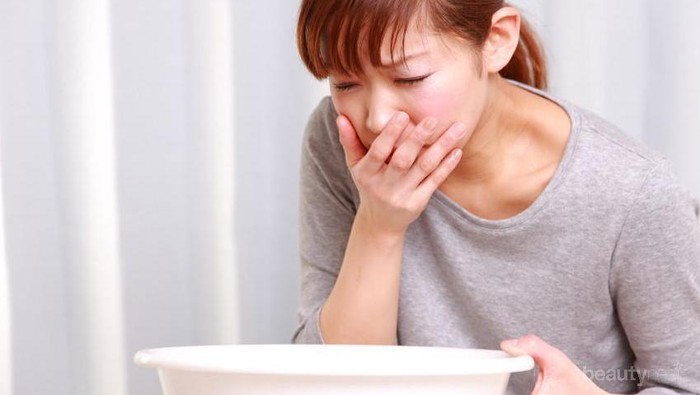 Asam Lambung Naik? Jangan Panik, Begini Cara Mengatasinya