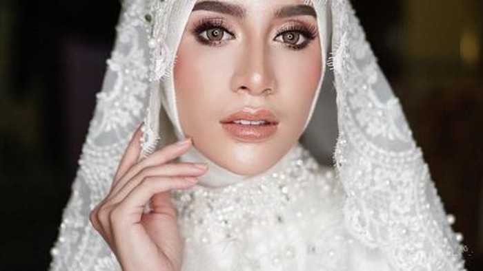 Tampil Cantik dengan Inspirasi Makeup untuk Pengantin Berhijab