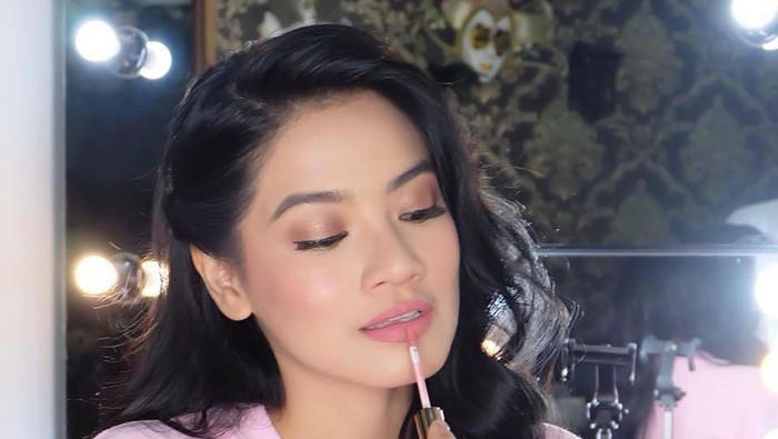 8 Warna Kamalia Beauty by Titi Kamal untuk Tampil Cantik di Hari Raya