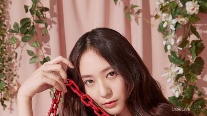10 Koleksi Tas Mewah Krystal Jung (FX) dari Brand Ternama