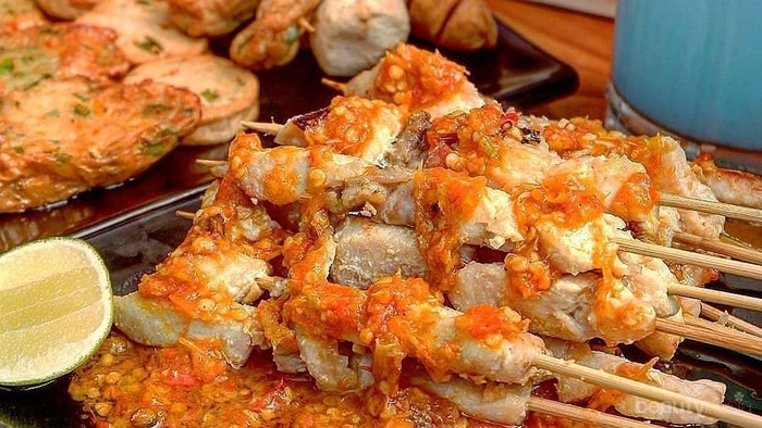 Tak Sempat Buka di Rumah? 6 Tempat Makan Murah Meriah Ini Bisa Jadi Rekomendasi