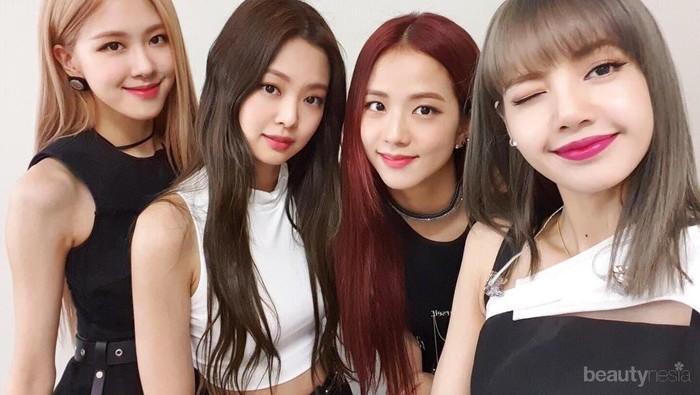 K-pop Style: Inspirasi Gaya Casual yang Stylish Member BLACKPINK di Airport 2019