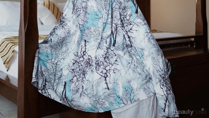 Memesona di Hari Pertama Lebaran, Pakai Mukena Cantik untuk Shalat Ied