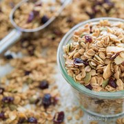 Tak Perlu Dipanggang, Resep Granola Ini Mudah untuk Kamu Coba di Rumah